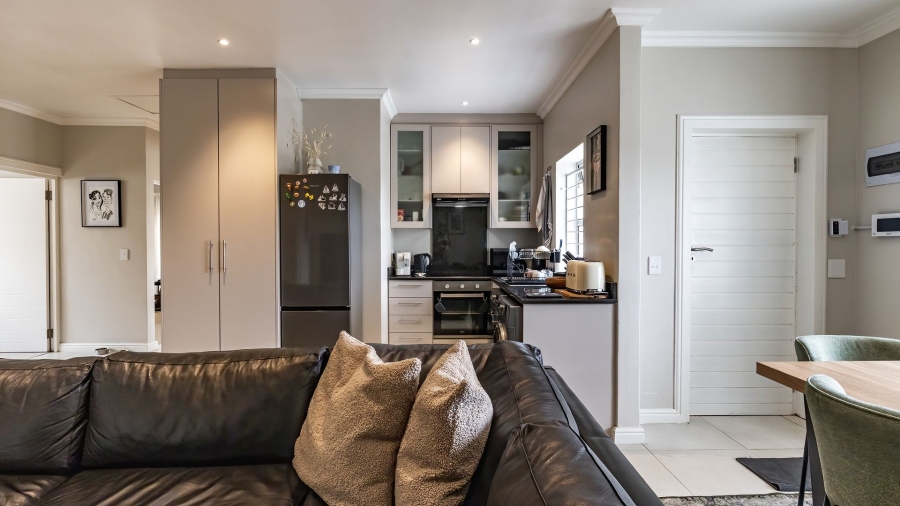 To Let 3 Bedroom Property for Rent in Bishopscourt Western Cape